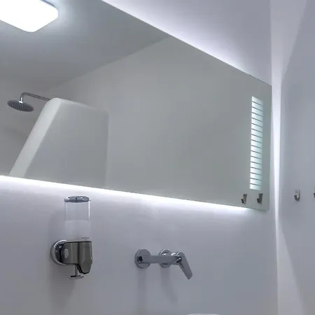 Apartment Shape-meander Kamari (Kalymnos)