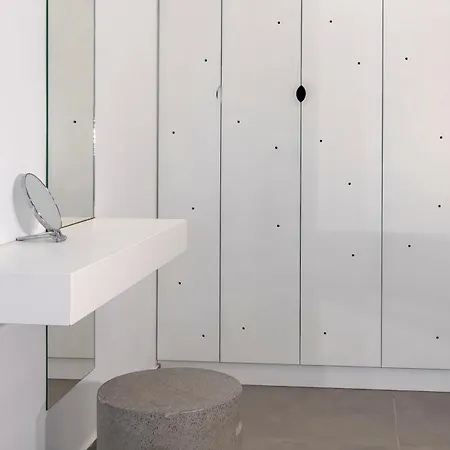 Shape-meander Apartment Kamari (Kalymnos)