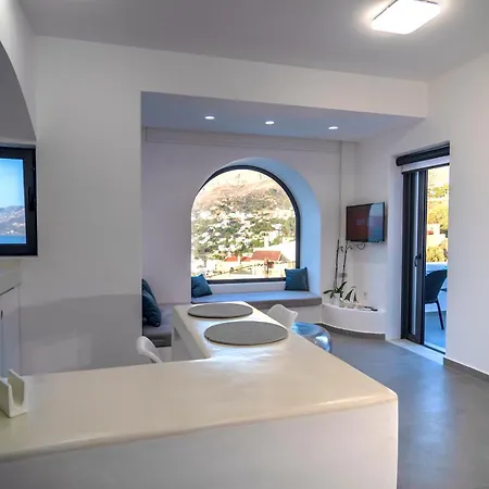 Shape-meander Apartment *