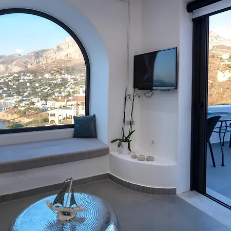 Shape-meander Apartment