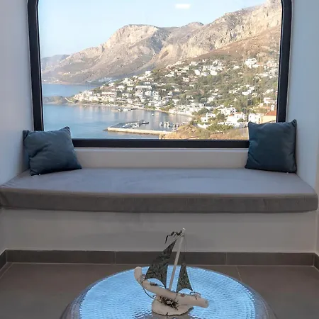 Shape-meander Apartment