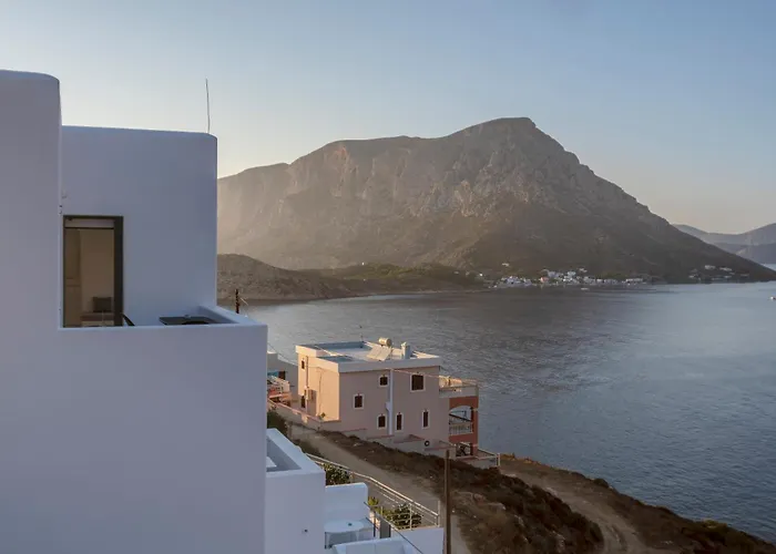 Shape-meander * Kamari (Kalymnos)